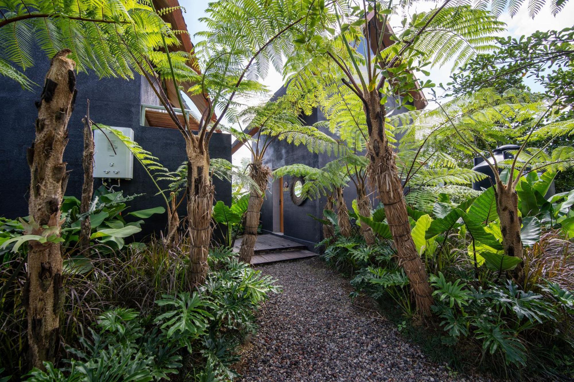 Black Wood Cabin กินตามานี ภายนอก รูปภาพ